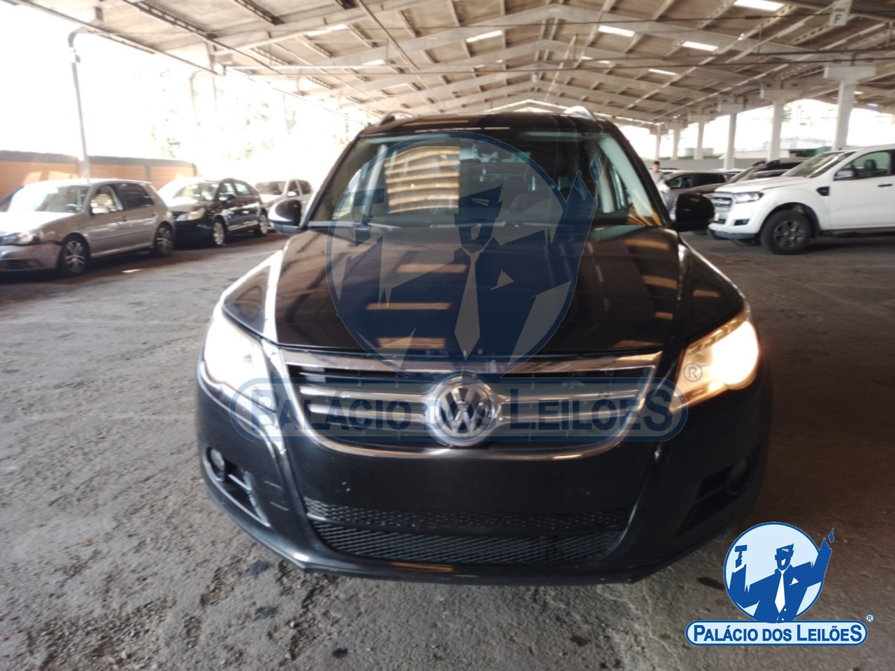 LOTE 23 VW/TIGUAN 2.0 TSI CARROCERIA FECHADA GASOLINA 2010/2011